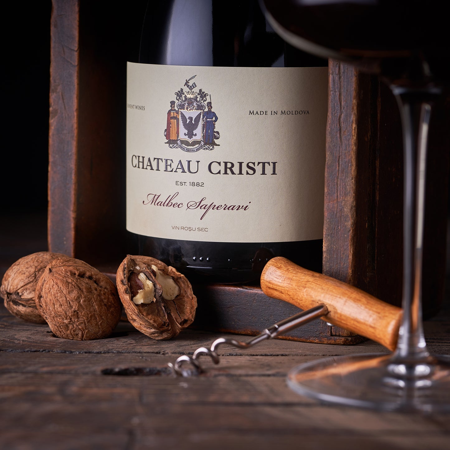 Chateau Cristi Malbec Saperavi vin rosu premium degustare pahar